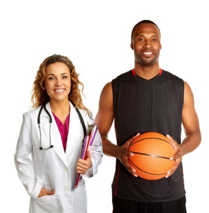 Do NFL players make more than doctors?