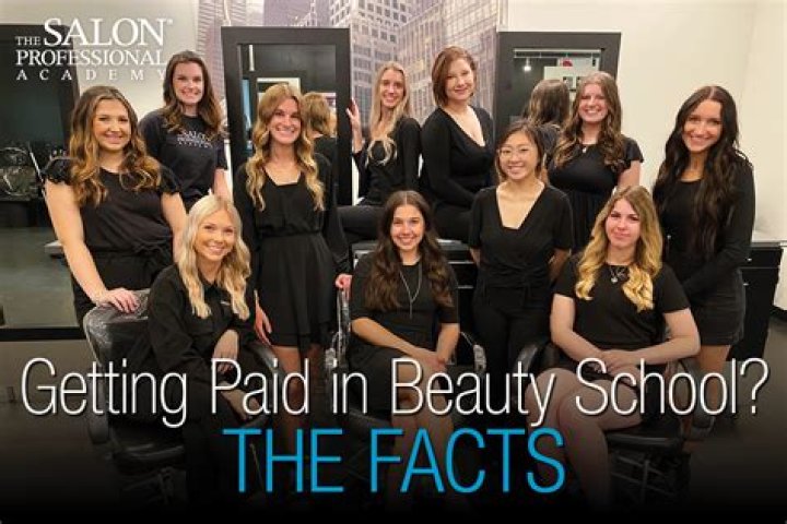 How much do color experts get paid?
