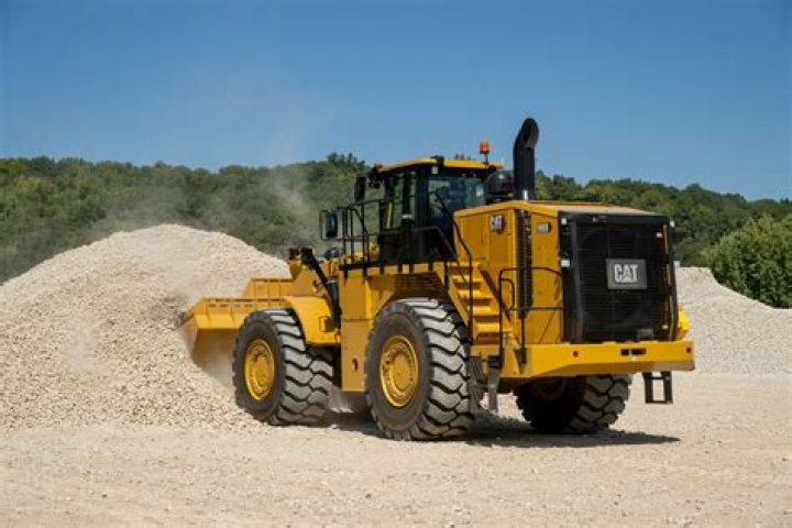 How much does a front end loader get paid?