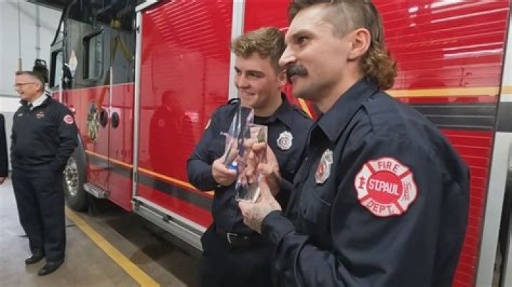 How much money does a Minneapolis firefighter make?