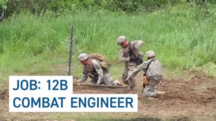 What does a military engineer do?