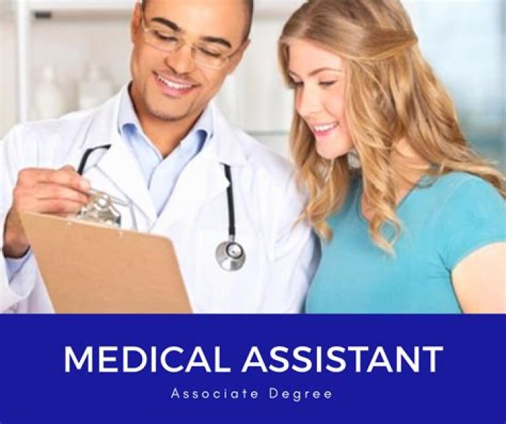 What is a specialized medical assistant?