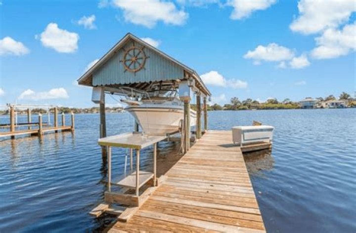 What is the cost of living in Tarpon Springs Florida?